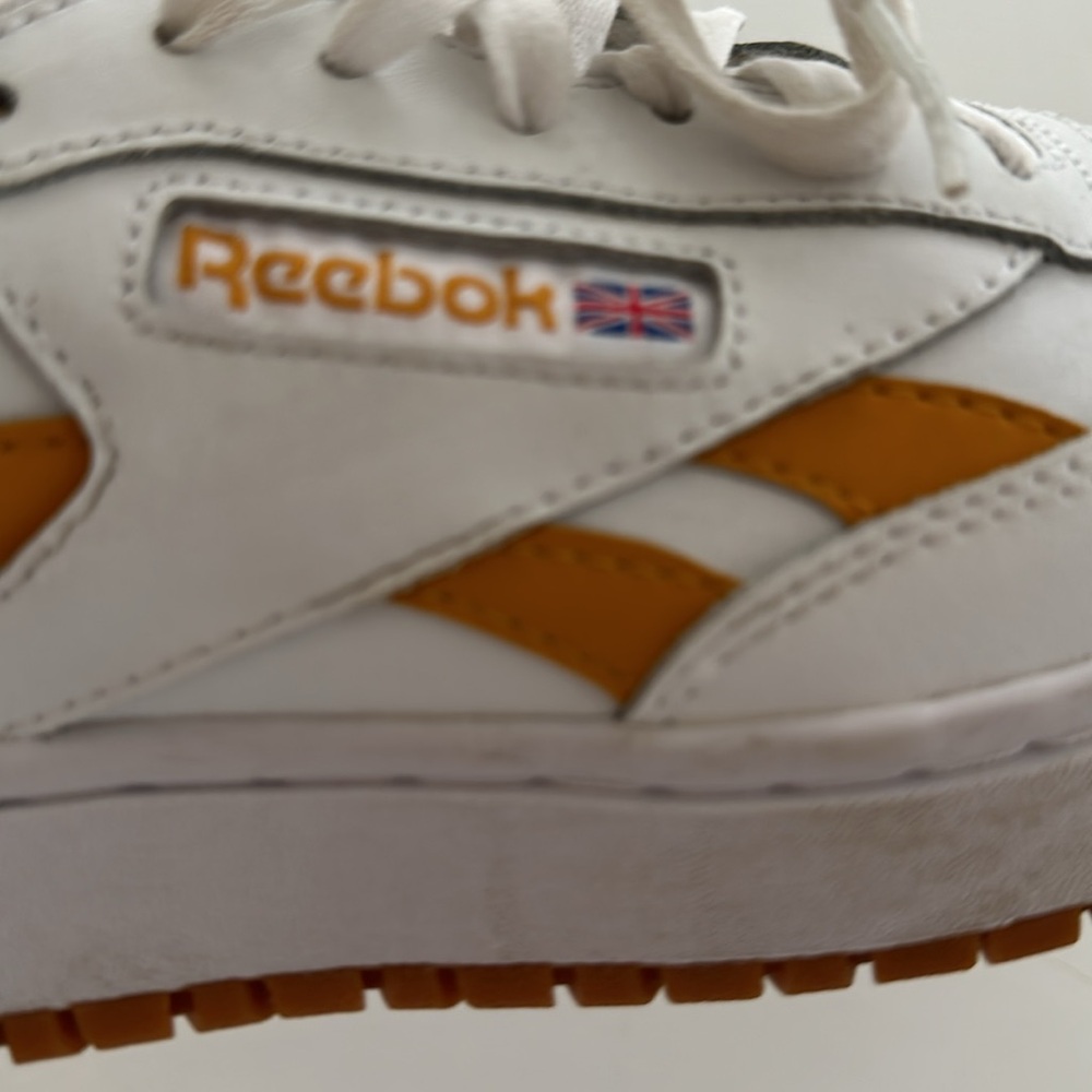Reebok Women's White and Gold Sneakers - Picture 3 of 8